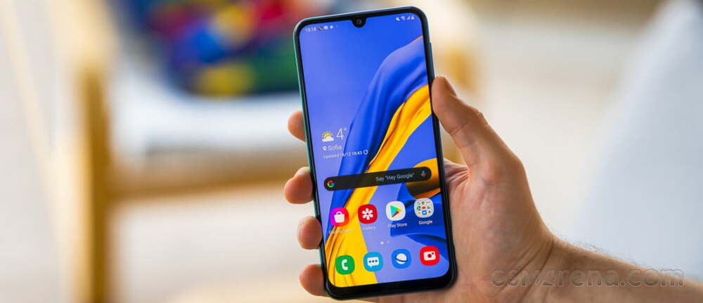 Samsung Galaxy M30 Android 11 güncellemesi alıyor!