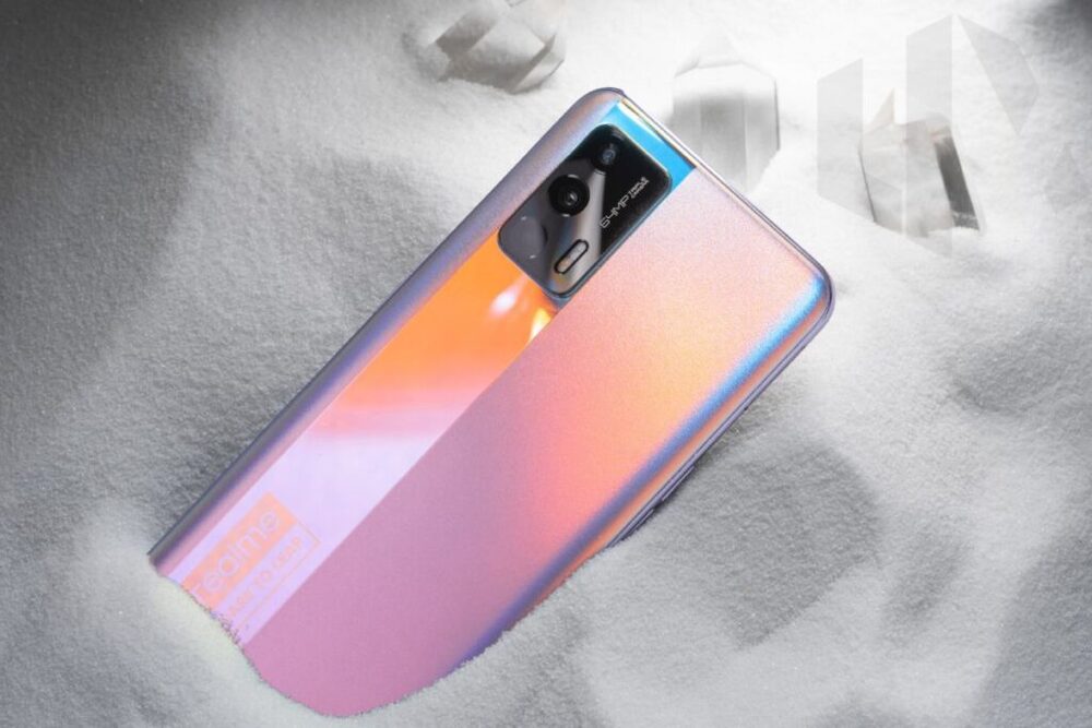 Realme GT Neo, Realme X7 Max 5G olarak yeniden markalaşarak geliyor