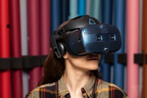 HTC, önümüzdeki hafta iki yeni Vive kulaklığı tanıtacak