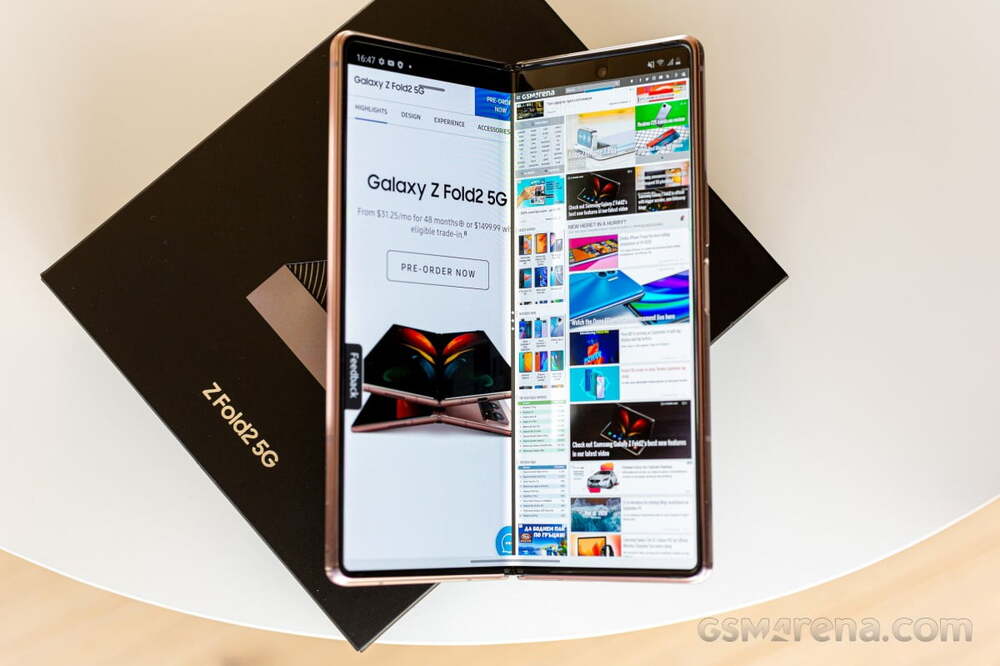 Samsung Galaxy Z Fold 2 satışını durdurdu