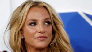 Britney Spears hayatı için savaş veriyor 14 Britney Spears cephesinde işler kızışıyor