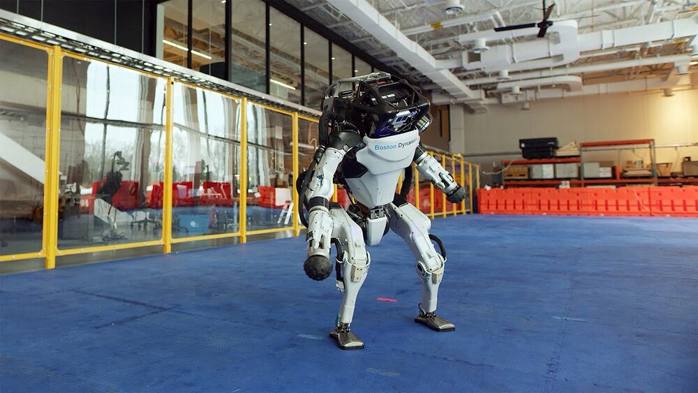 Boston Dynamics, Atlas robotun yeni bir videosunu yayınladı