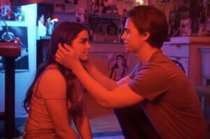 Netflix 90'ların efsanesini yeniden çekti