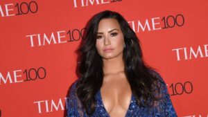 Demi Lovato UFO gördüğünü iddia etti! İşte o paylaşım 17 Demi Lovato UFO gördüğünü iddia etti! İşte o paylaşım