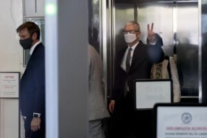 Tim Cook Epic ile mücadelesi hakkında konuştu: "İleriye bakacağız"