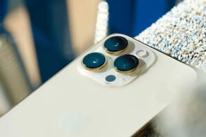 iPhone 14 'tam bir yeniden tasarım' ile gelecek