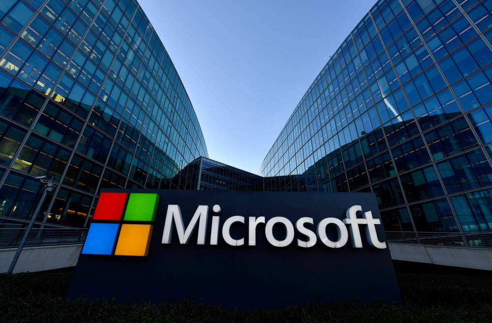 Microsoft, Apple'ı solladı! En değerli şirket oldu