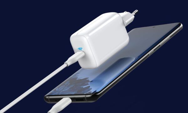 Anker PowerPort III Pod 65W : Şarj sorununa hızlı çözüm Hızlı Şarj Akıllı Telefon Bataryasına Gerçekten Zarar Veriyor mu?