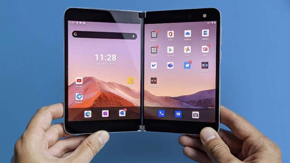 Microsoft sonunda orijinal Surface Duo'yu Android 11'e güncelliyor