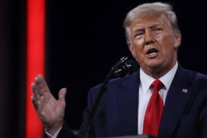 Trump sosyal ağını Pazartesi günü başlatıyor