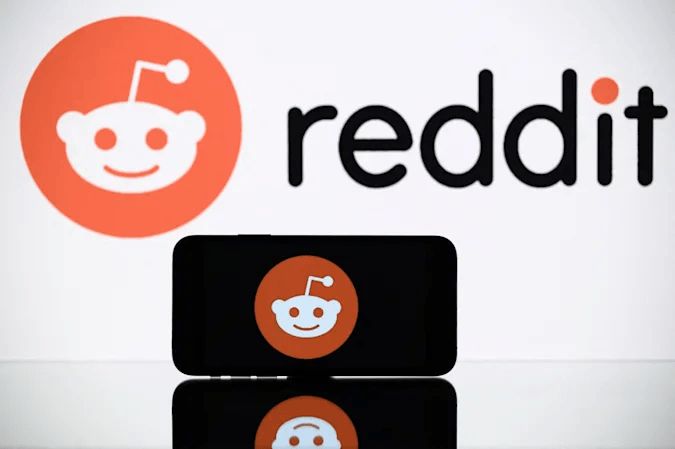 Reddit Instagram benzeri bir 'Keşfet' akışı alıyor