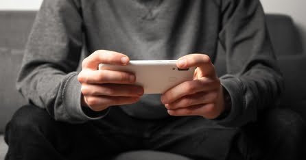 Oyun bağımlısı çocuk intiharıyla gündeme oturdu