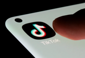 TikTok, Rusya'da yeni video yüklemelerini ve canlı yayınları askıya aldı 39 TikTok, Rusya'da yeni video yüklemelerini ve canlı yayınları askıya aldı