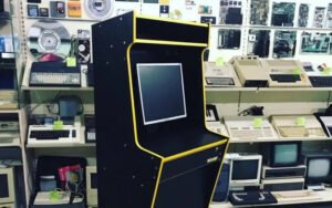 Rusya Ukrayna'yı işgali sırasında tarihi bir bilgisayar müzesini yok etti