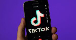 TikTok, yorumlarda bir 'beğenmeme' seçeneğini test ediyor 33 TikTok, yorumlarda bir 'beğenmeme' seçeneğini test ediyor