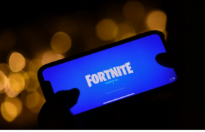 Fortnite iOS'a geri döndü!