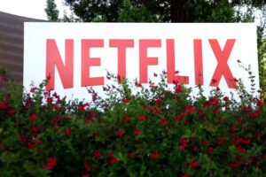 Netflix beklenen yapım için yeşil ışık yaktı