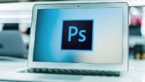 Adobe Figma satın alımı için servet ödeyecek! 9 Adobe 'Web'de Photoshop' hizmetini sundu!