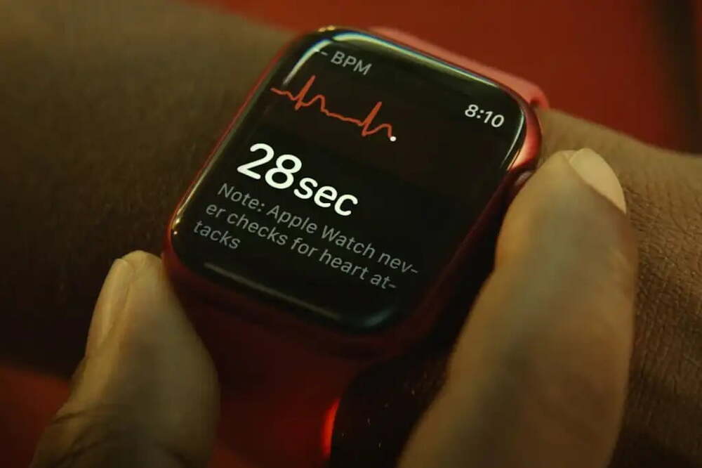 Apple Watch Series 8 ateşiniz olup olmadığını tespit edecek!