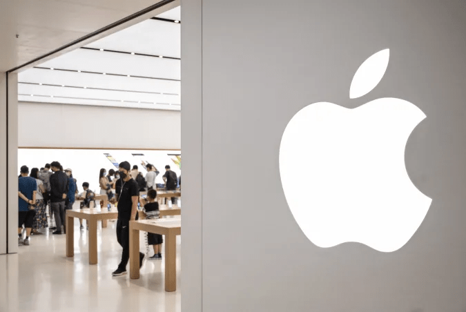Apple çalışanı hakkında şaşırtan iddia!