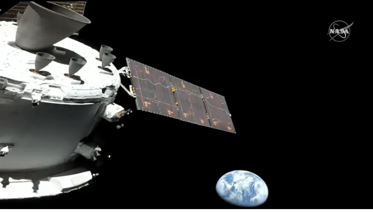 NASA Orion mürettebat aracı, Ay uçuşunu başarıyla tamamladı