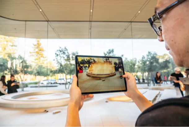 Apple Siri ile karma gerçeklik gözlüğünü kişiselleştirecek