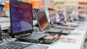 PC satışları yeniden düşüşe geçti 16 PC satışları