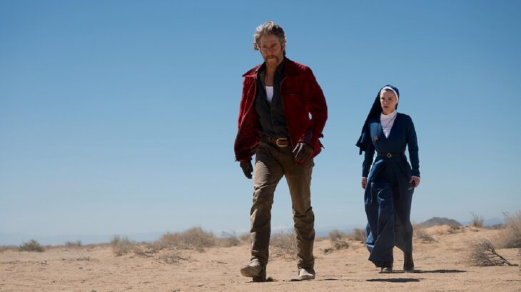 Mrs. Davis'ten ilk fragman: Yapay zeka insanlara karşı 19 Mrs. Davis