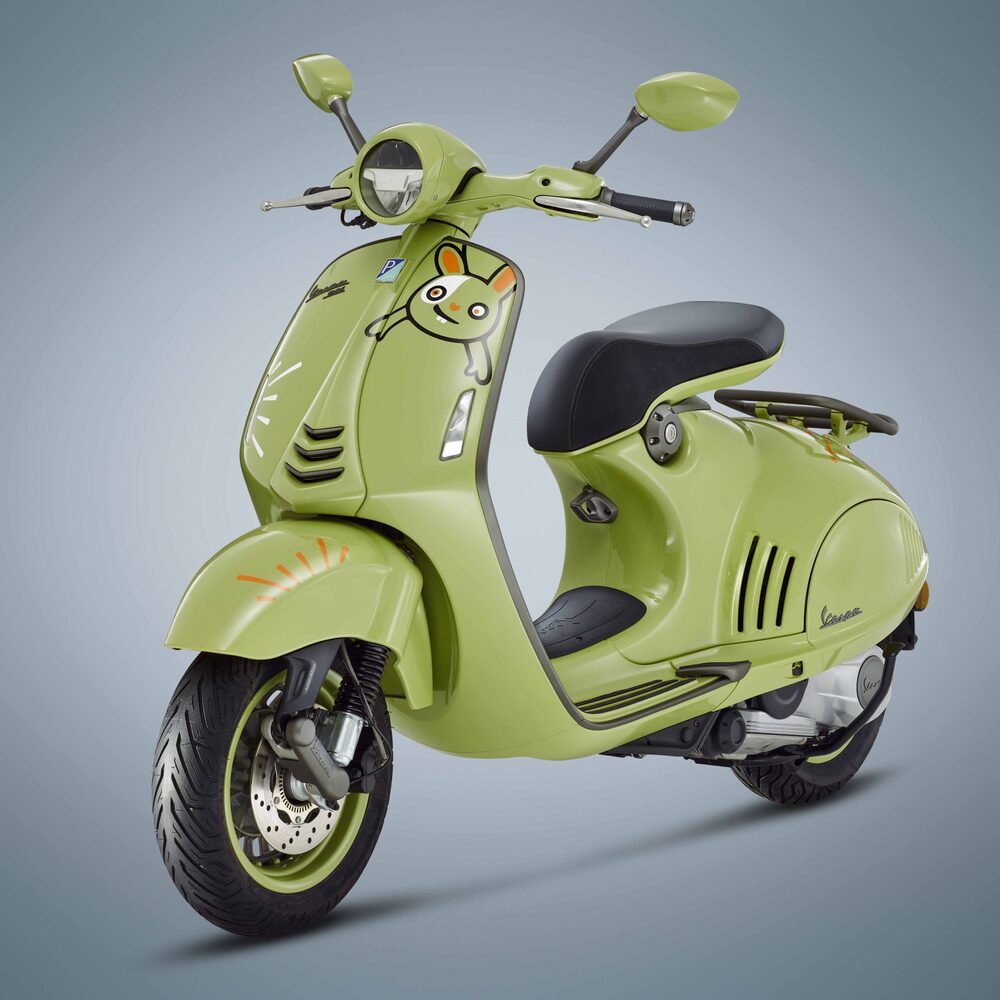 Vespa 946
