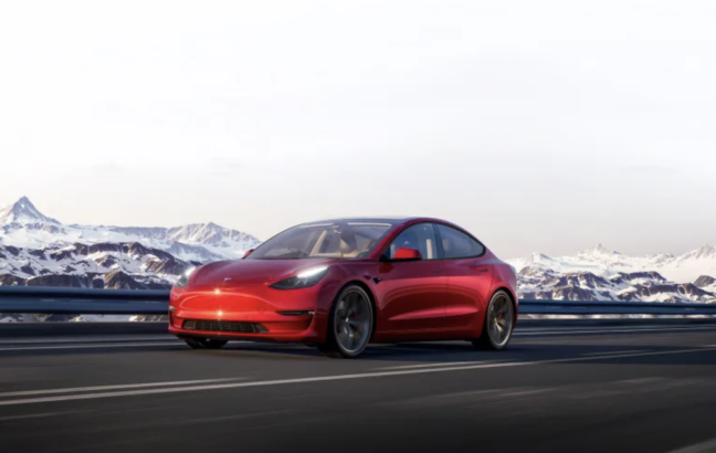 Tesla, Model 3 ve Y fiyatlarını düşürdü!