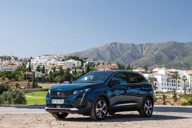 48V Hibrit teknolojili Peugeot 3008 ve 5008 Türkiye’de! 18 Peugeot 3008