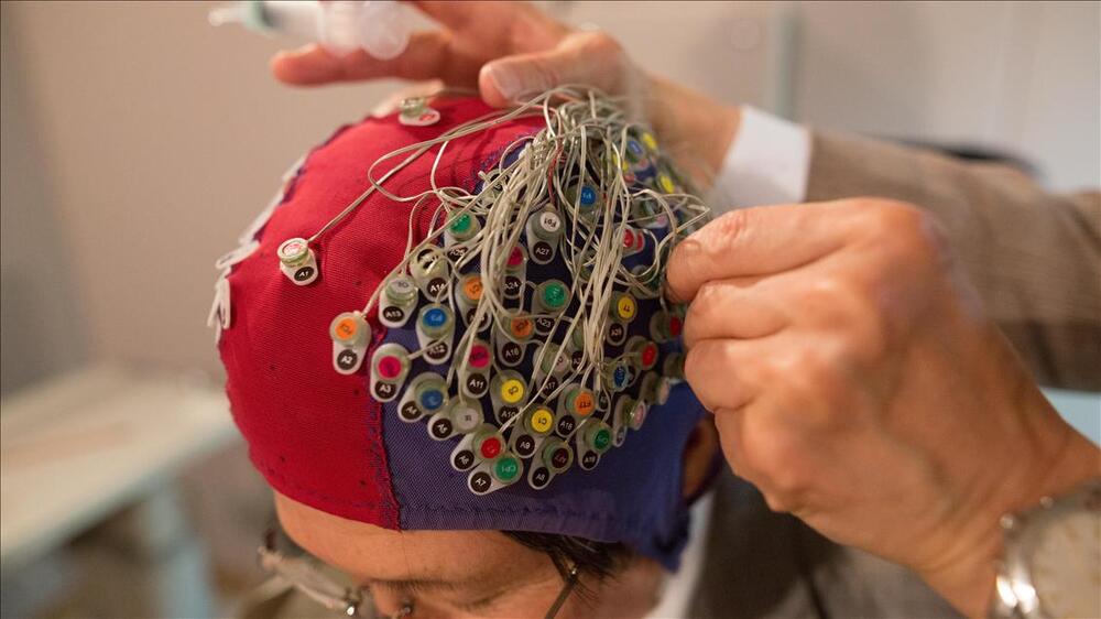 Bilim insanları zihin okuma cihazı geliştirdi!