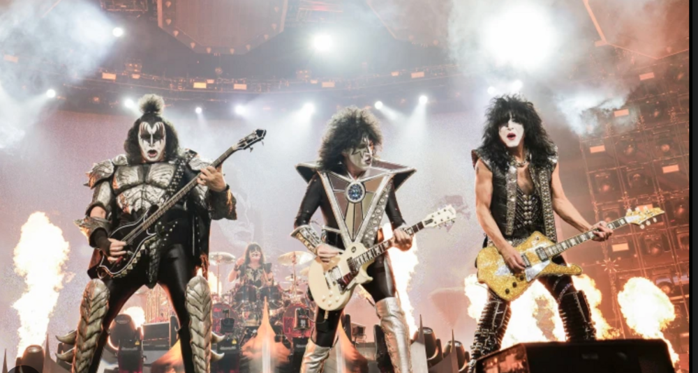 Kiss Grubu Son Performansını Dijital Avatarlar İle Yaptı