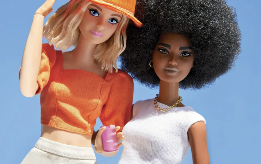 Barbie telefon geliyor! Pembe kapaklı cihaz hakkında tüm bilinenler