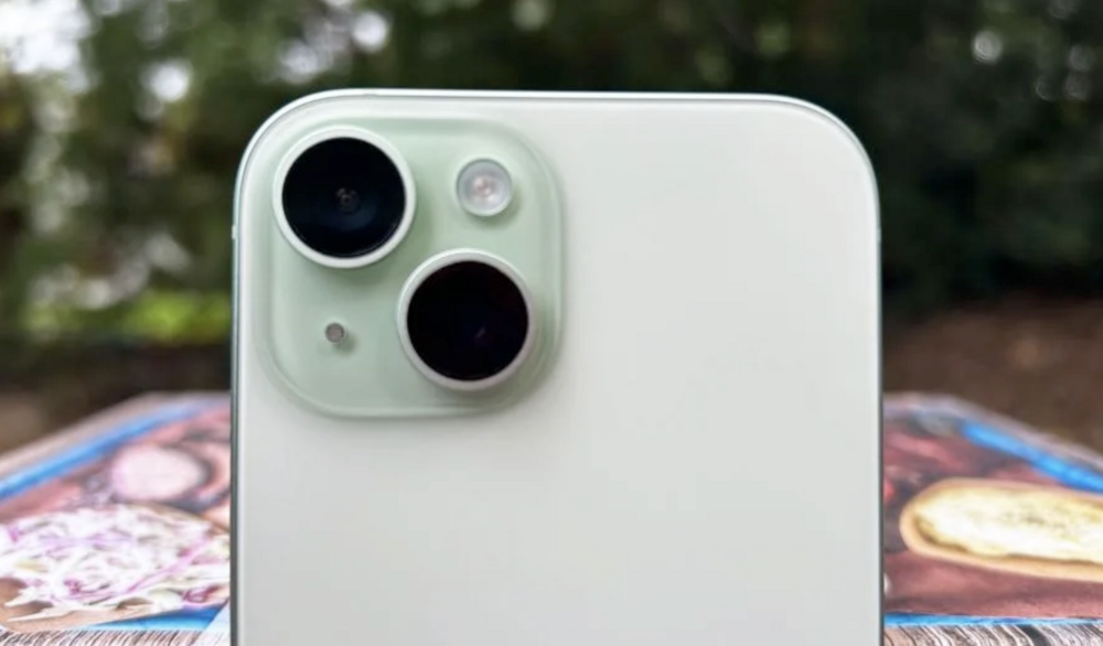 iOS 17.5.1 fotoğraf hatasını düzeltti