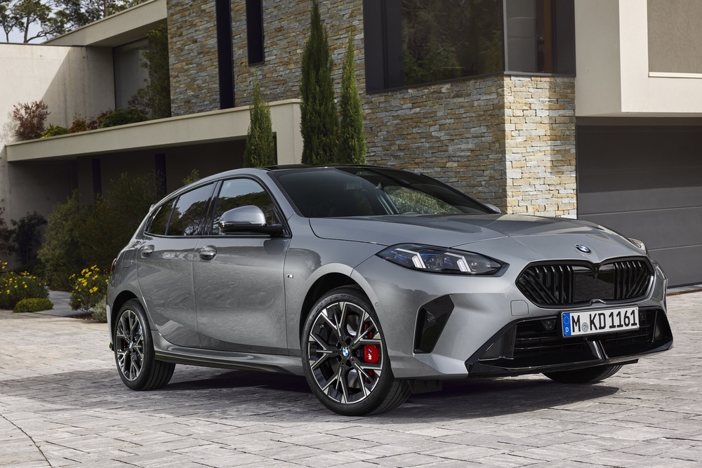 Üstün Performansı ile Yeni BMW 120 Satışa Sunuldu 1 BMW 120