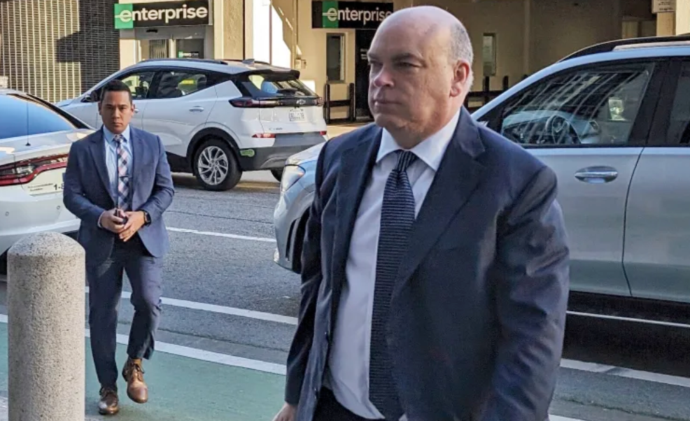 İngiliz teknoloji milyarderin ölümü doğrulandı