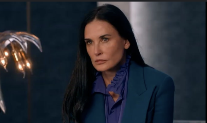 Korku filmine dayanamayanlar salonu terk etti!