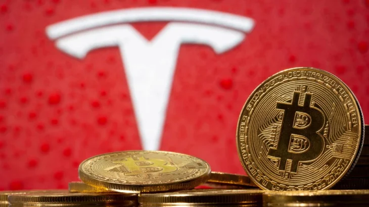 Tesla'nın Bitcoin Hamlesi Endişe Yarattı 1 Tesla Bitcoin