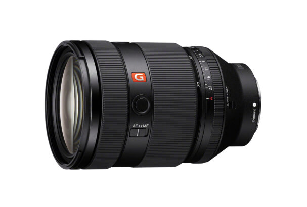 Sony’den Yeni G Master Standart Zoom Lens 40 G Master
