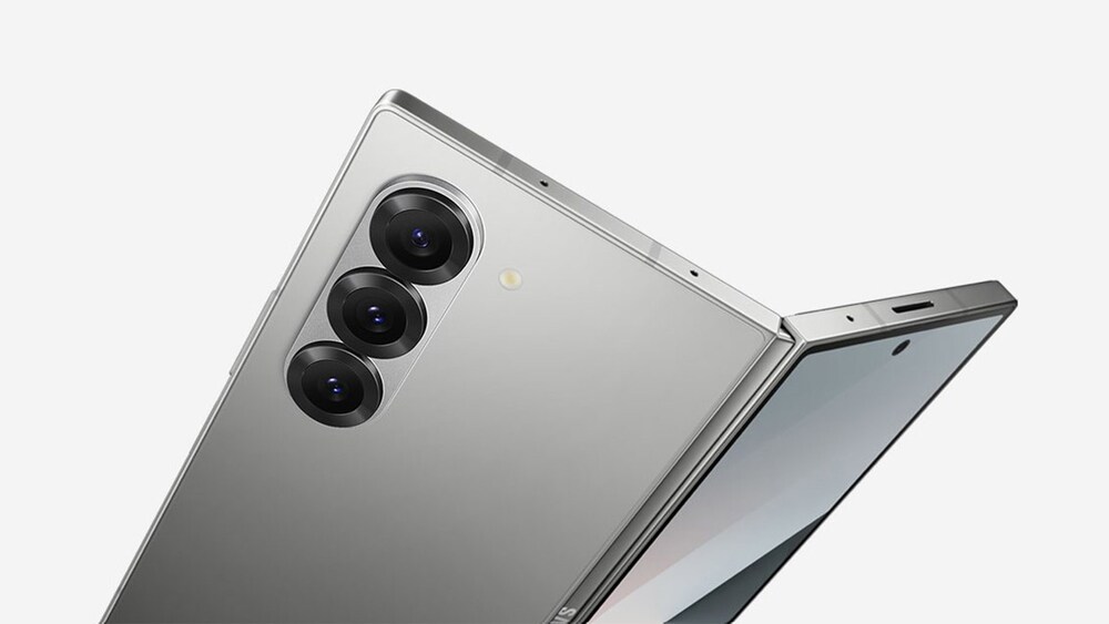 Galaxy Z Fold 7 Triple