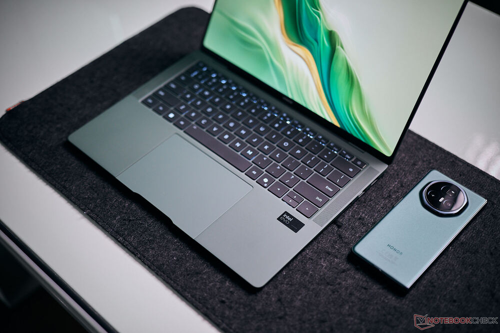 Honor MagicBook 14 Art 5