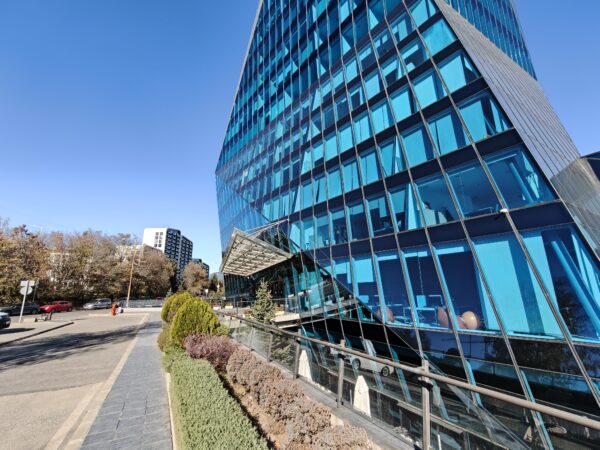 Oppo Find X8 serisi 5