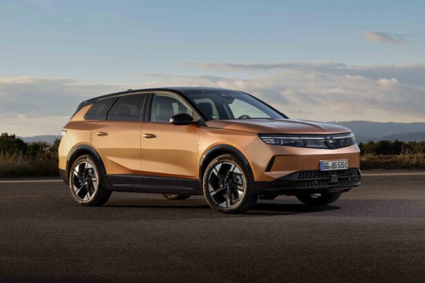 Opel’in Amiral Gemisi Yeni Grandland Türkiye’de Ön Talep Almaya Başlıyor! 57 Grandland