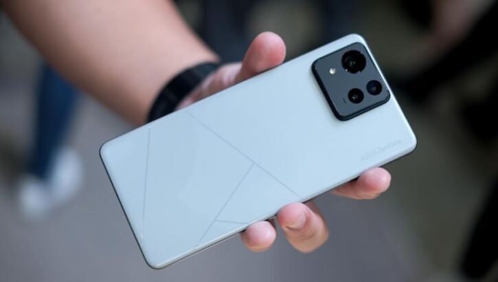 Asus Zenfone 12 Ultra Bir Kez Daha Kendini Gösterdi 37 Asus Zenfone 12