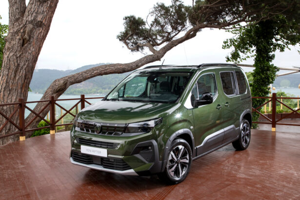 PEUGEOT RIFTER İLE SINIFININ ZİRVESİNDE! 12 PEUGEOT RIFTER