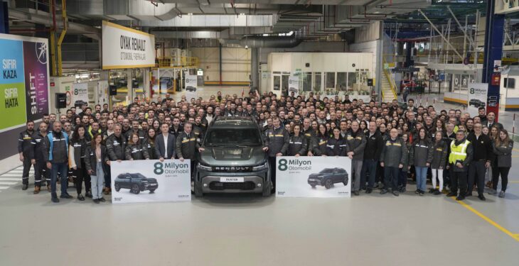 Oyak Renault 8 Milyonuncu Araç Üretimini Kutladı 23 Oyak Renault