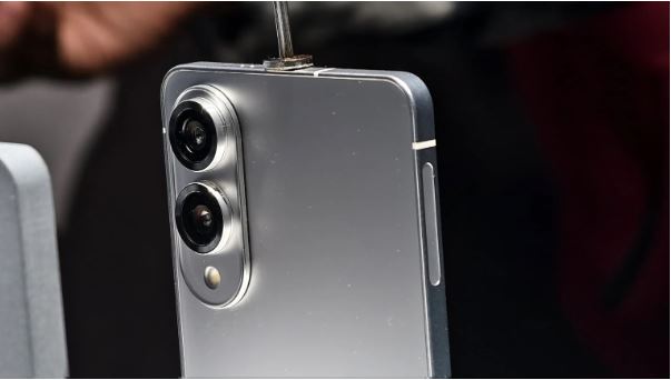 Samsung Galaxy S25 Edge 1