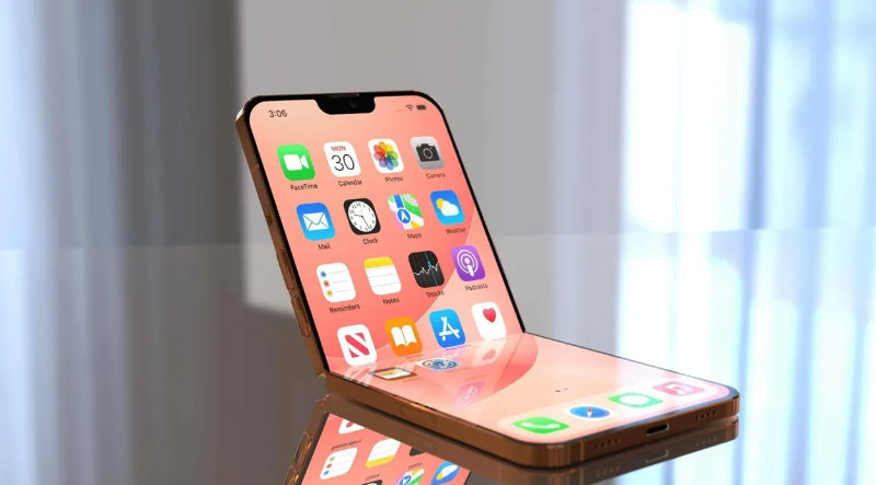 Katlanabilir iPhone Yeni 1