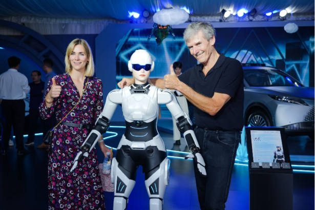 Chery’nin DeepSeek Yapay Zekâ Destekli Robotu 2025 Şangay Otomobil Fuar’ında Boy Gösterecek! 41 DeepSeek